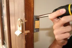 Locksmith Key Store South Hackensack, NJ 201-365-4488 - lock-opening