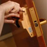 Locksmith Key Store South Hackensack, NJ 201-365-4488 - new-locks-installation
